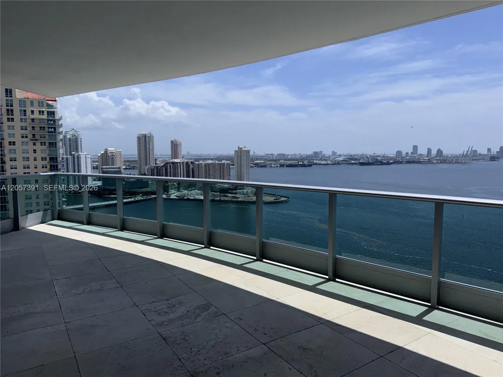 1331 Brickell Bay Dr #2801 Miami, FL 33131