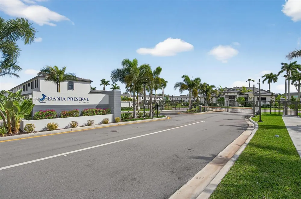 4965 Peacock Way #5838 Dania Beach, FL 33312