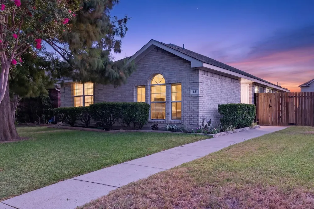 321 Pemberton Drive Wylie, TX 75098