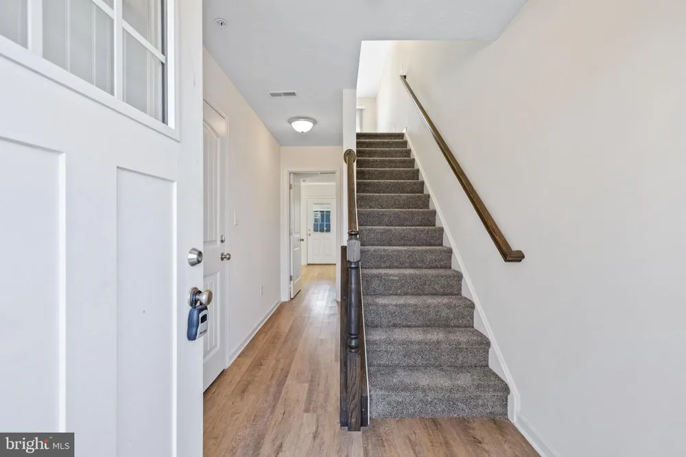14 HEATH CIR Carlisle, PA 17015