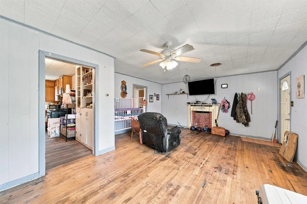 3840 Parrish Street Bellmead, TX 76705