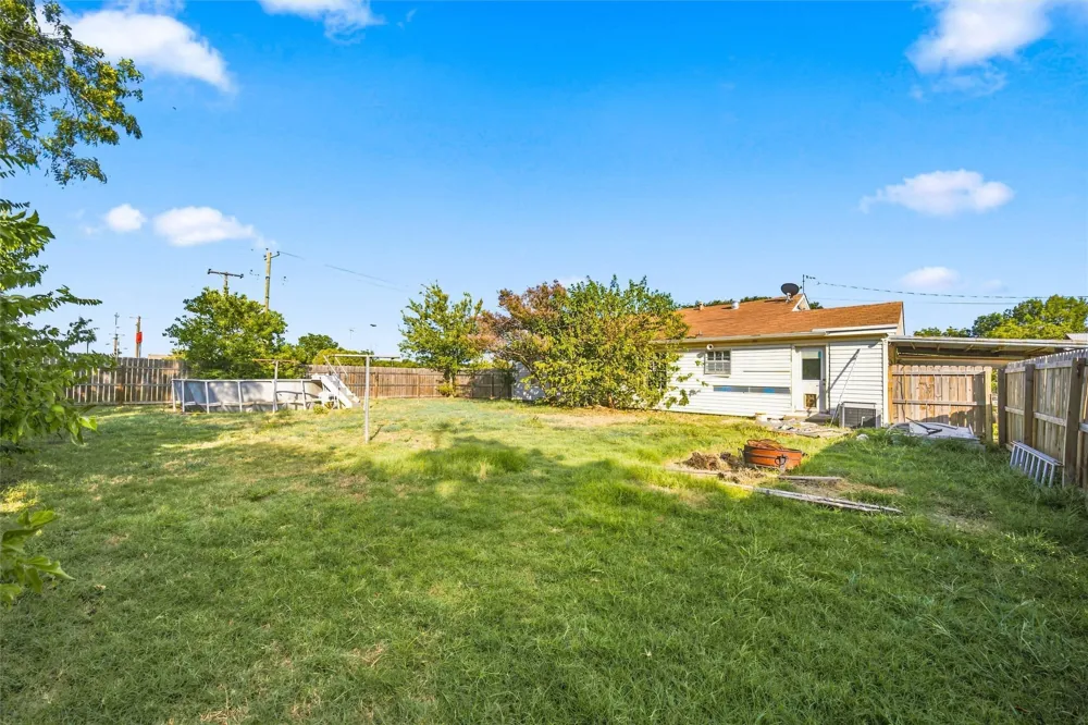 3840 Parrish Street Bellmead, TX 76705