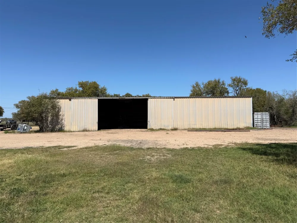 Cr 314 El Campo, TX 77437
