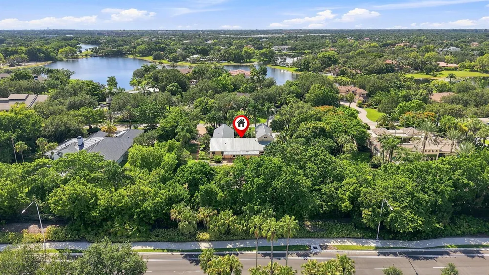 2705 HACKNEY ROAD Weston, FL 33331