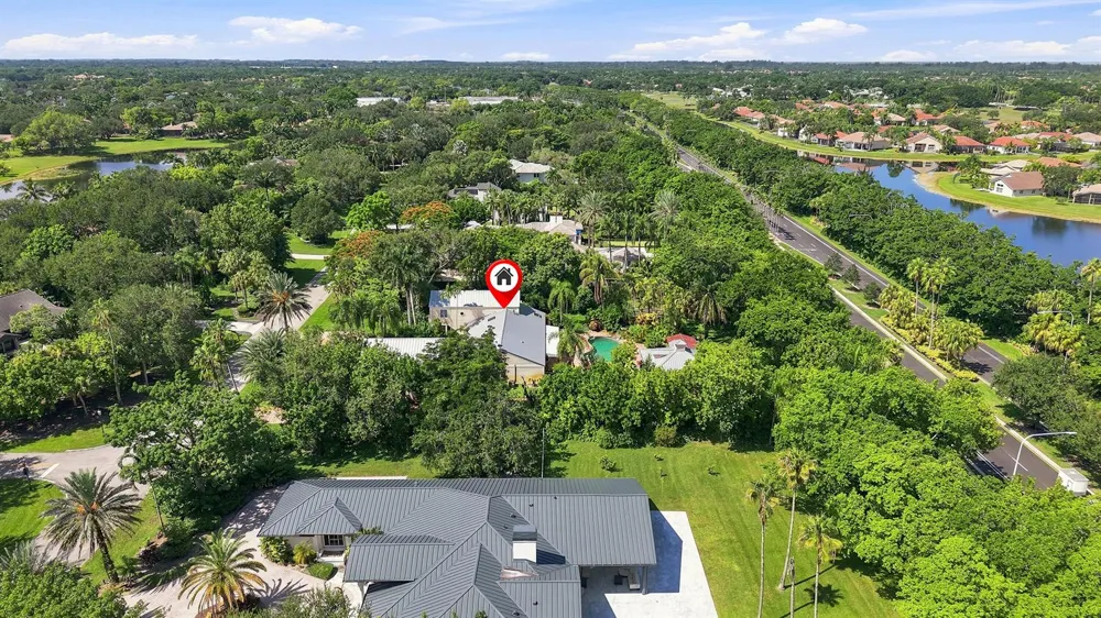 2705 HACKNEY ROAD Weston, FL 33331