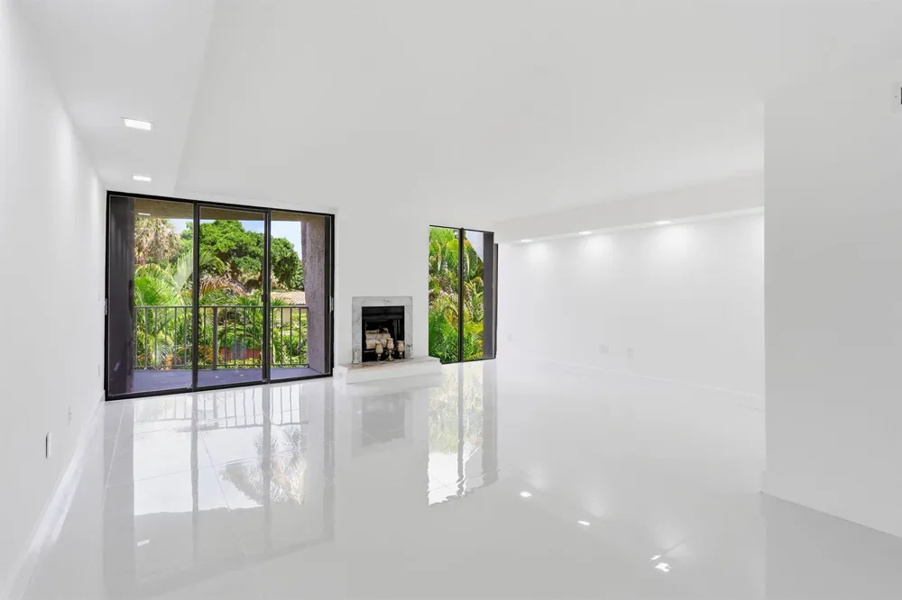 1222 Hillsboro Mile #15 Hillsboro Beach, FL 33062