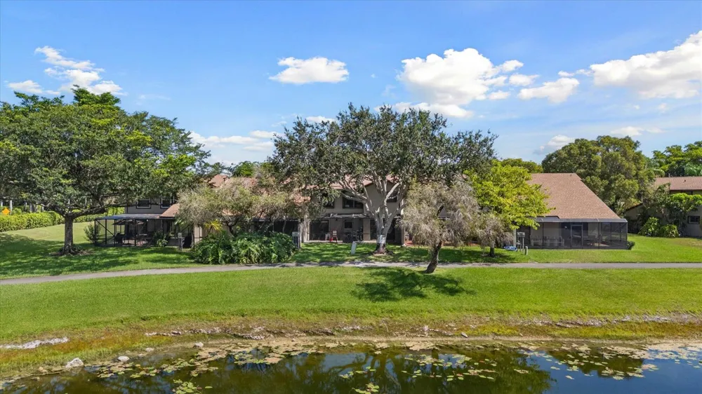 22505 Thousand Pines Lane Boca Raton, FL 33428