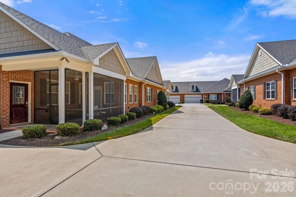8276 Merchant Court Denver, NC 28037