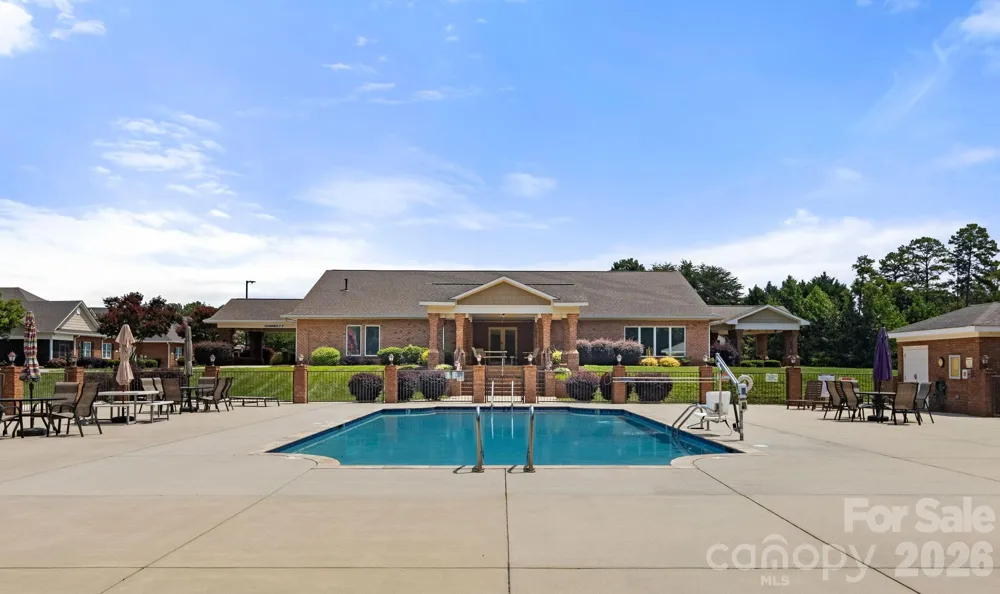 8276 Merchant Court Denver, NC 28037