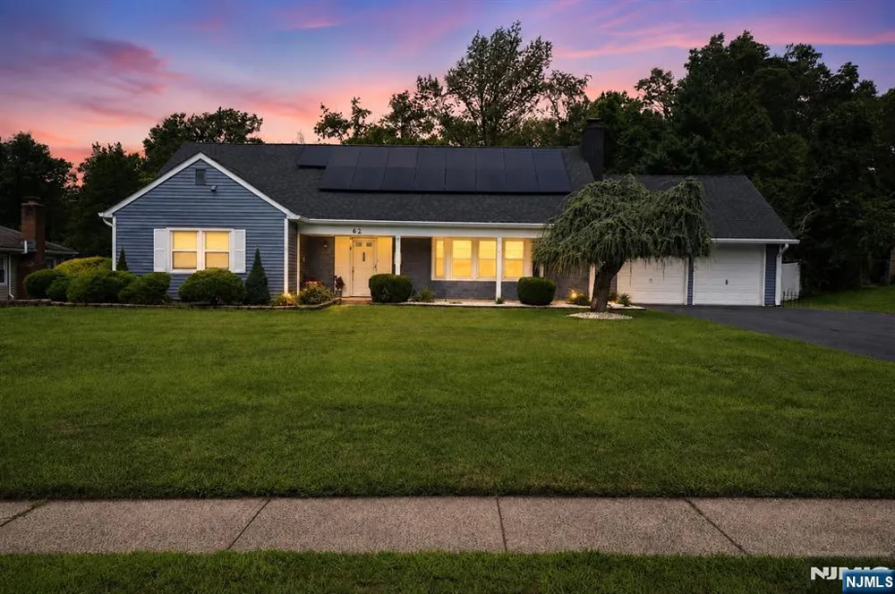 62 Macafee Road Franklin, NJ 08873