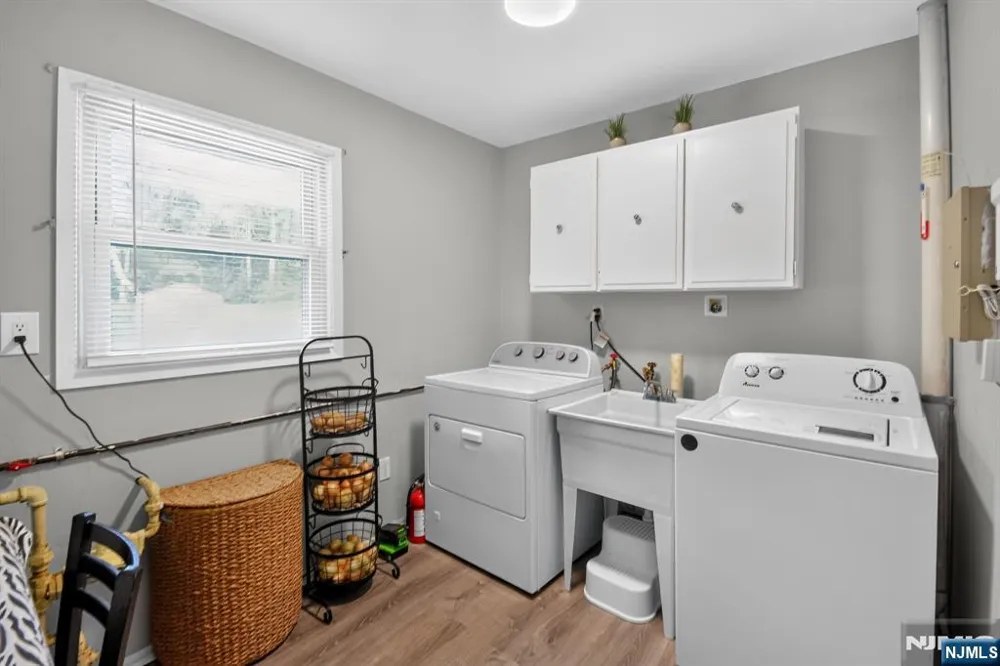62 Macafee Road Franklin, NJ 08873