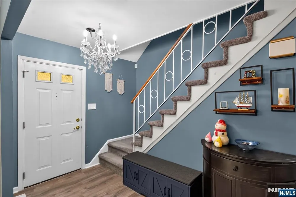 62 Macafee Road Franklin, NJ 08873