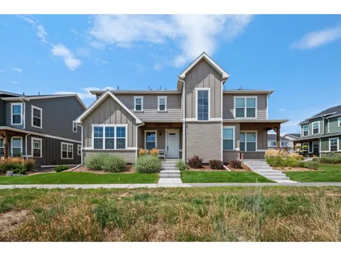 722 Crossbill Drive