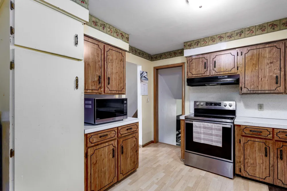 4545 Bonnie Avenue SE Kentwood City, MI 49508