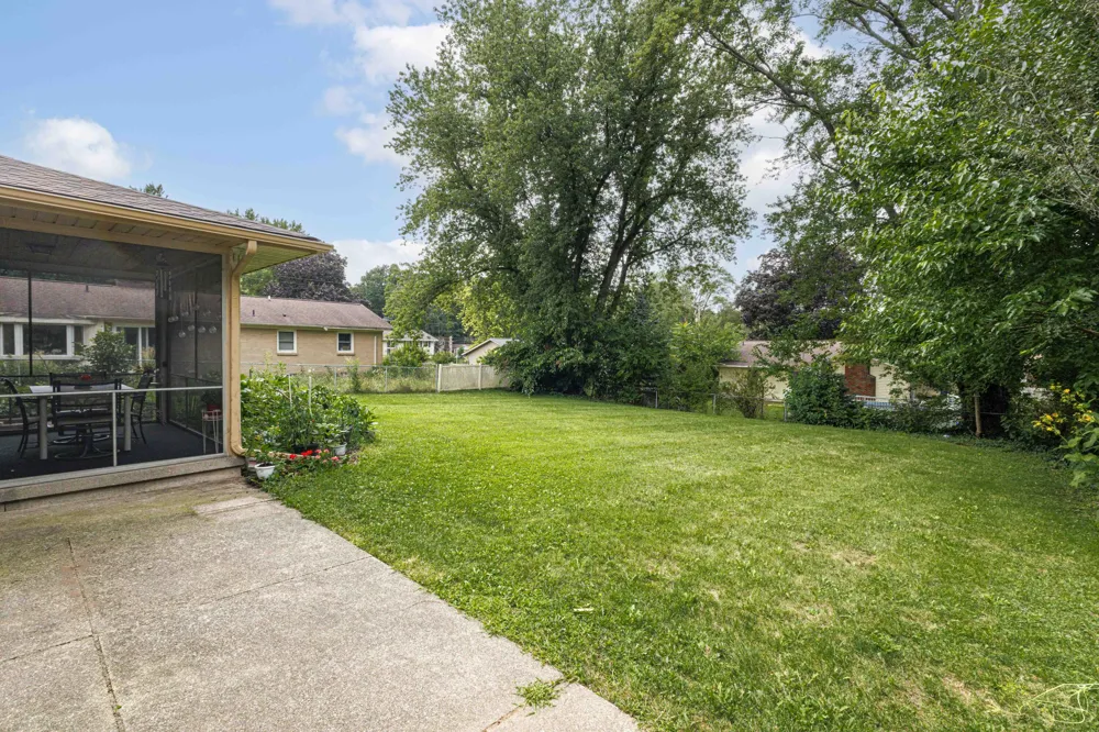 4545 Bonnie Avenue SE Kentwood City, MI 49508