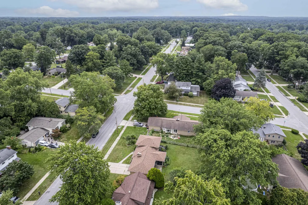 4545 Bonnie Avenue SE Kentwood City, MI 49508