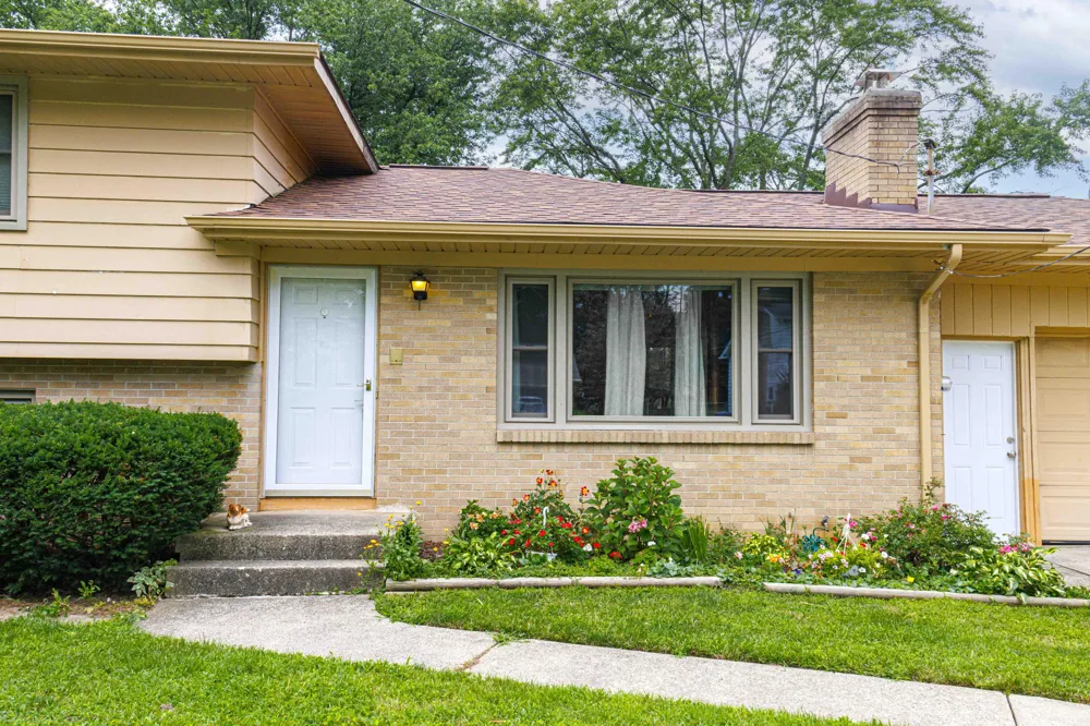 4545 Bonnie Avenue SE Kentwood City, MI 49508