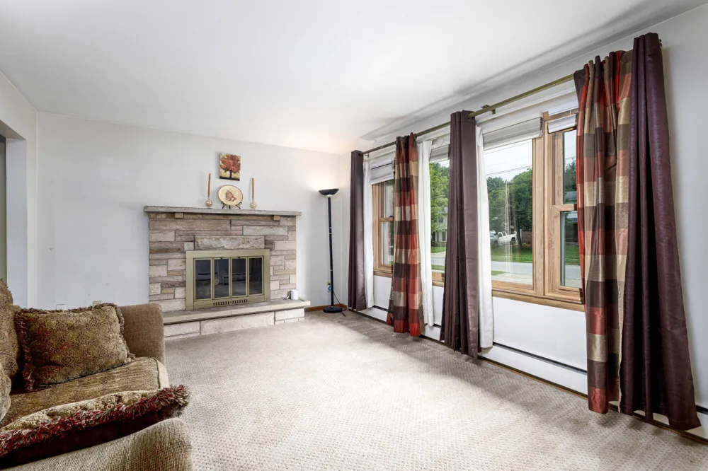 4545 Bonnie Avenue SE Kentwood City, MI 49508