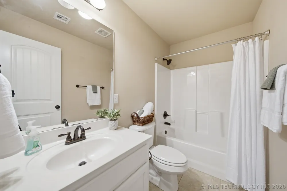 13310 S 21st Street Bixby, OK 74008