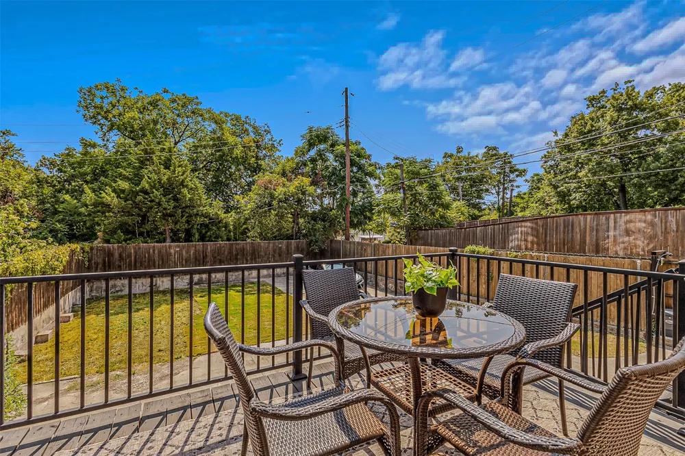 1618 Seevers Avenue Dallas, TX 75216