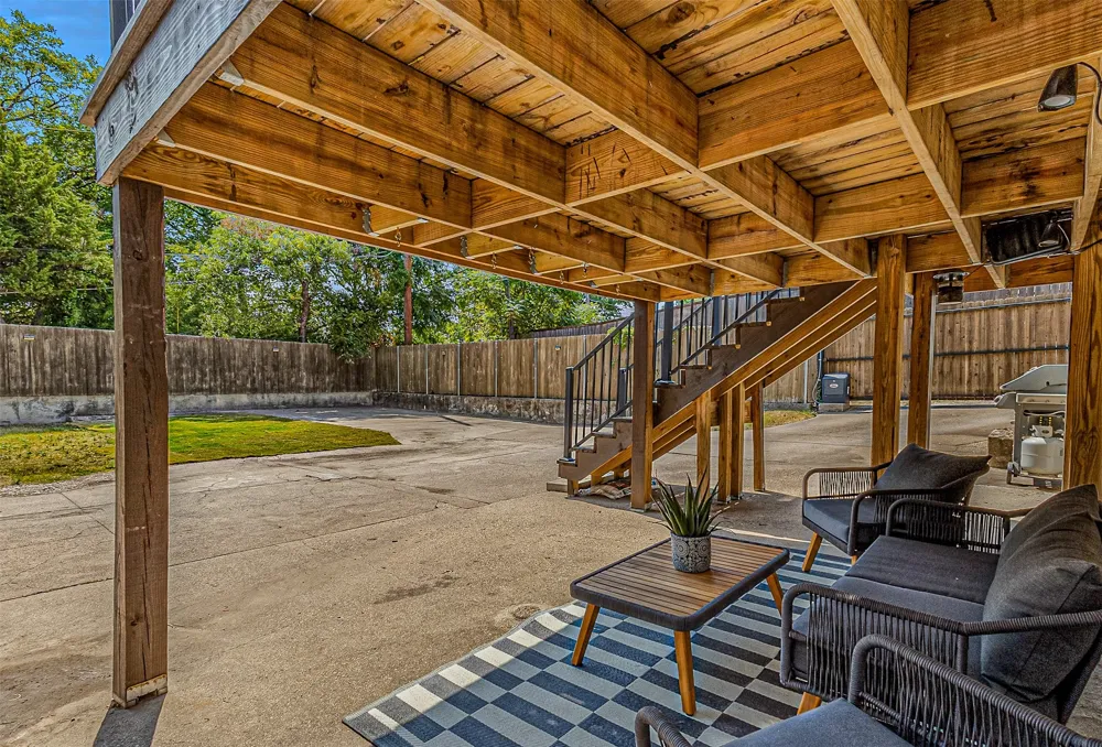 1618 Seevers Avenue Dallas, TX 75216
