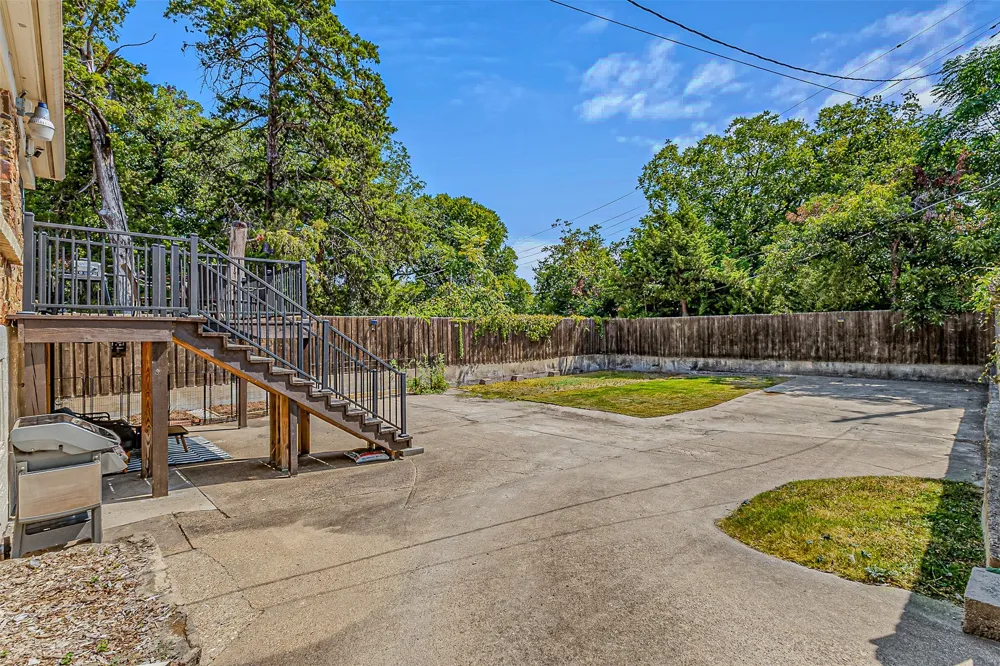 1618 Seevers Avenue Dallas, TX 75216