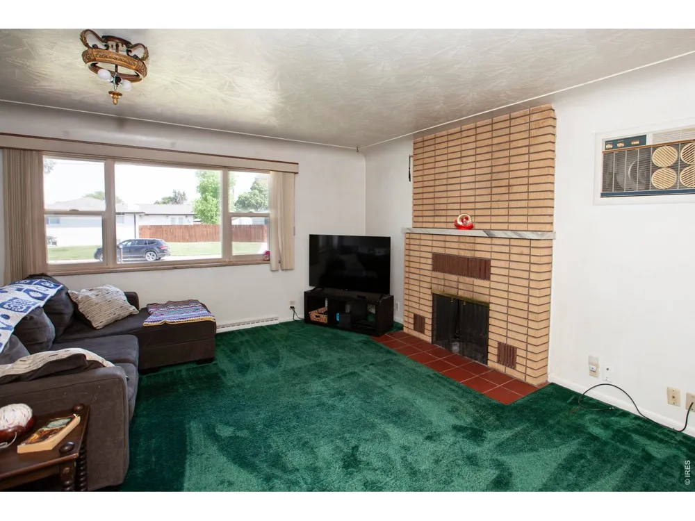 213 W Logan Street Sterling, CO 80751