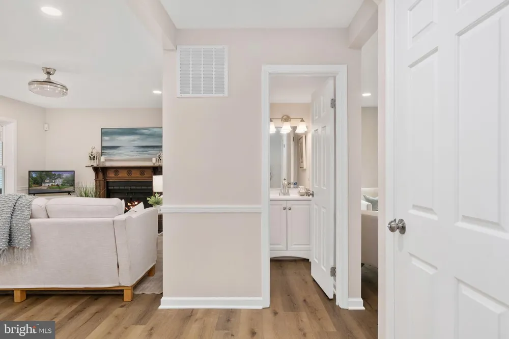 4749 SHADOW OAK COURT Dumfries, VA 22025
