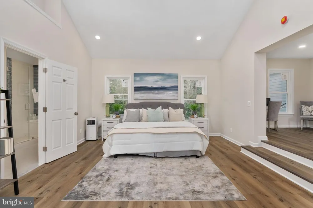 4749 SHADOW OAK COURT Dumfries, VA 22025