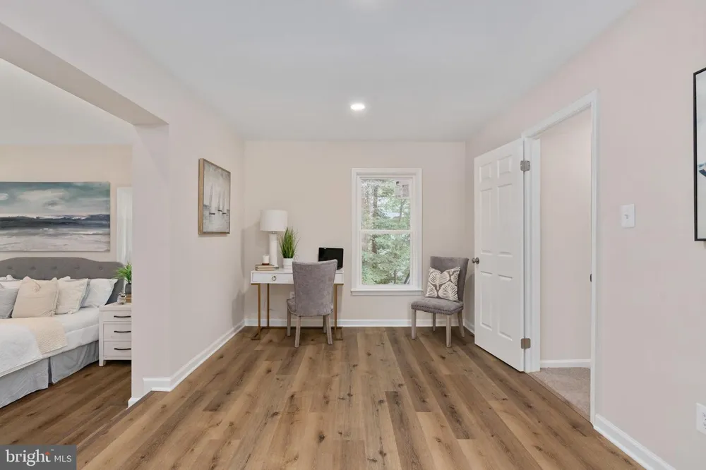 4749 SHADOW OAK COURT Dumfries, VA 22025