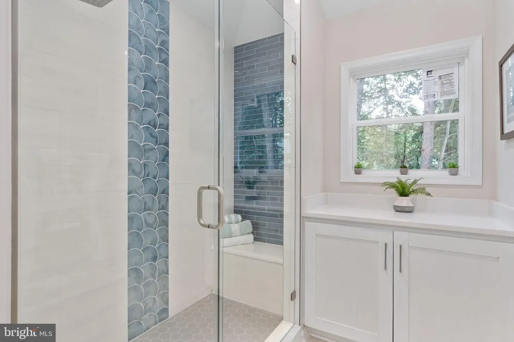 4749 SHADOW OAK COURT Dumfries, VA 22025
