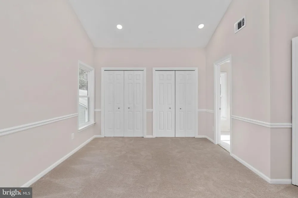 4749 SHADOW OAK COURT Dumfries, VA 22025