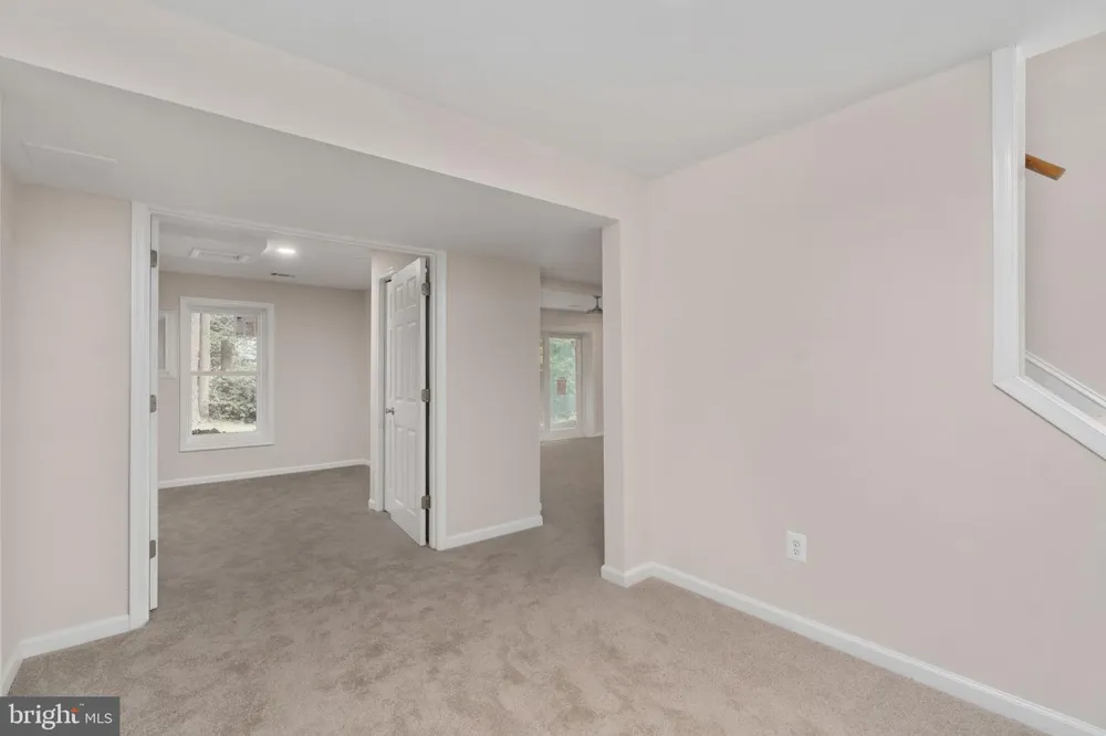 4749 SHADOW OAK COURT Dumfries, VA 22025