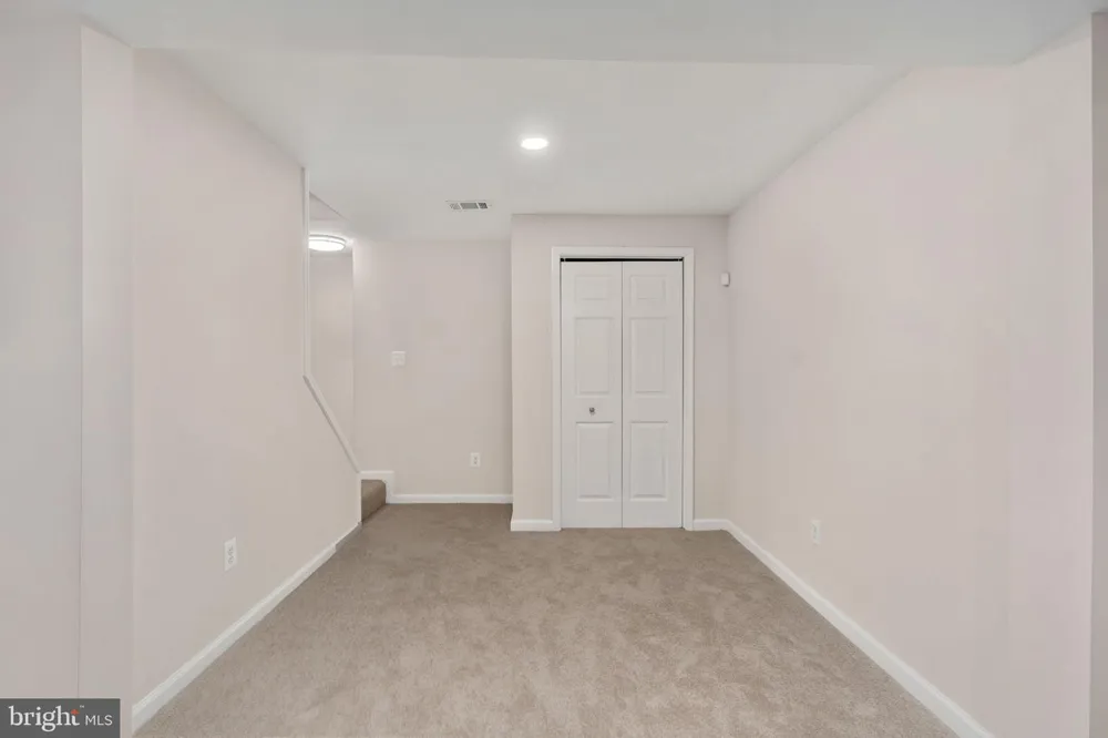 4749 SHADOW OAK COURT Dumfries, VA 22025