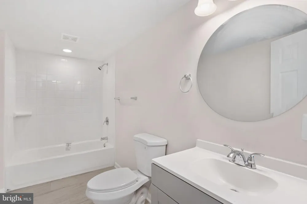 4749 SHADOW OAK COURT Dumfries, VA 22025