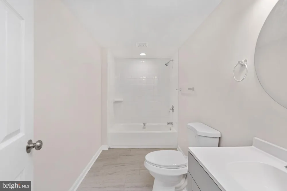 4749 SHADOW OAK COURT Dumfries, VA 22025
