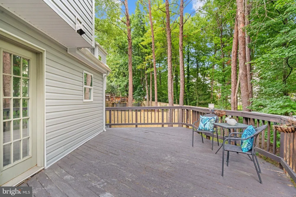 4749 SHADOW OAK COURT Dumfries, VA 22025