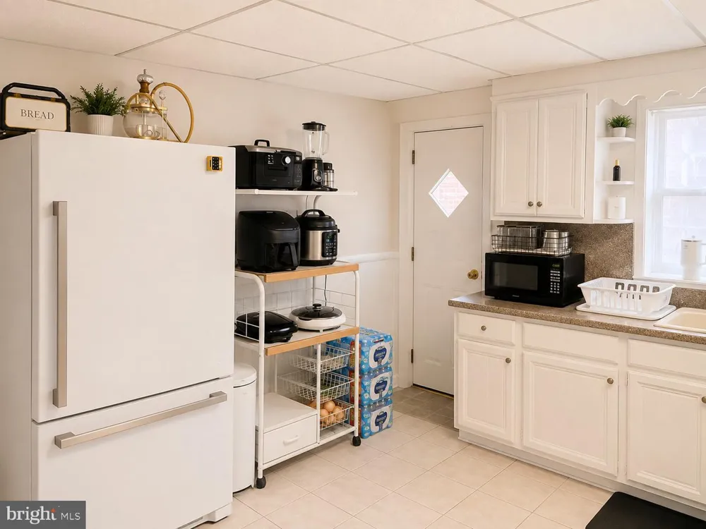 3305 PRINCETON AVENUE Philadelphia, PA 19149