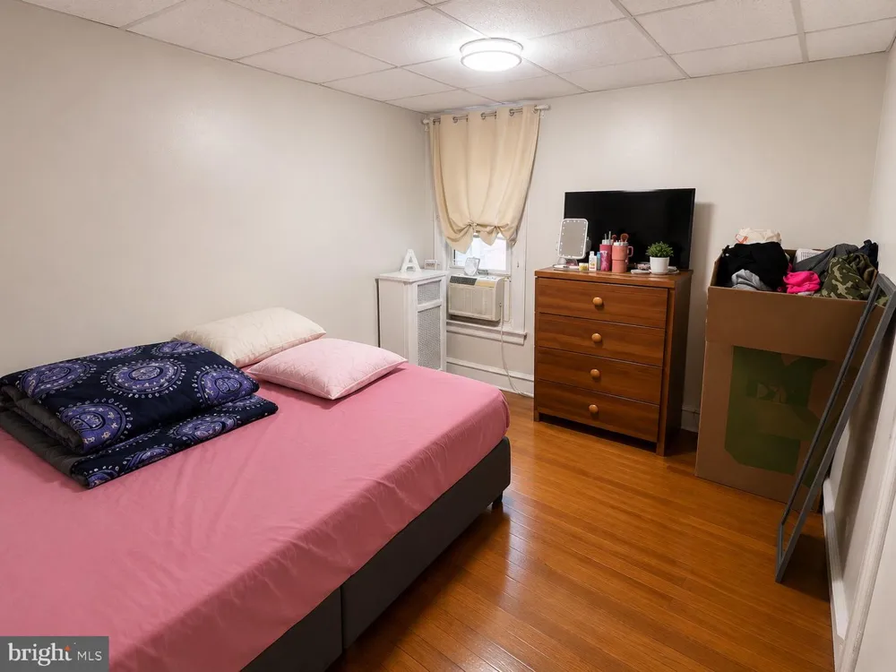 3305 PRINCETON AVENUE Philadelphia, PA 19149