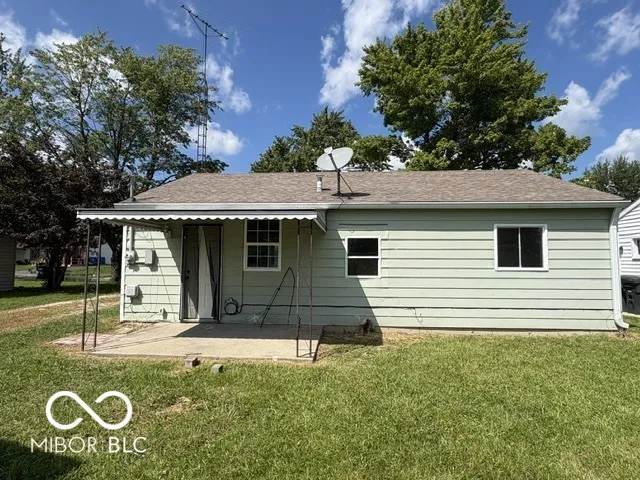 611 E Linda Layne Muncie, IN 47303