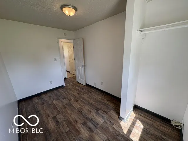 611 E Linda Layne Muncie, IN 47303