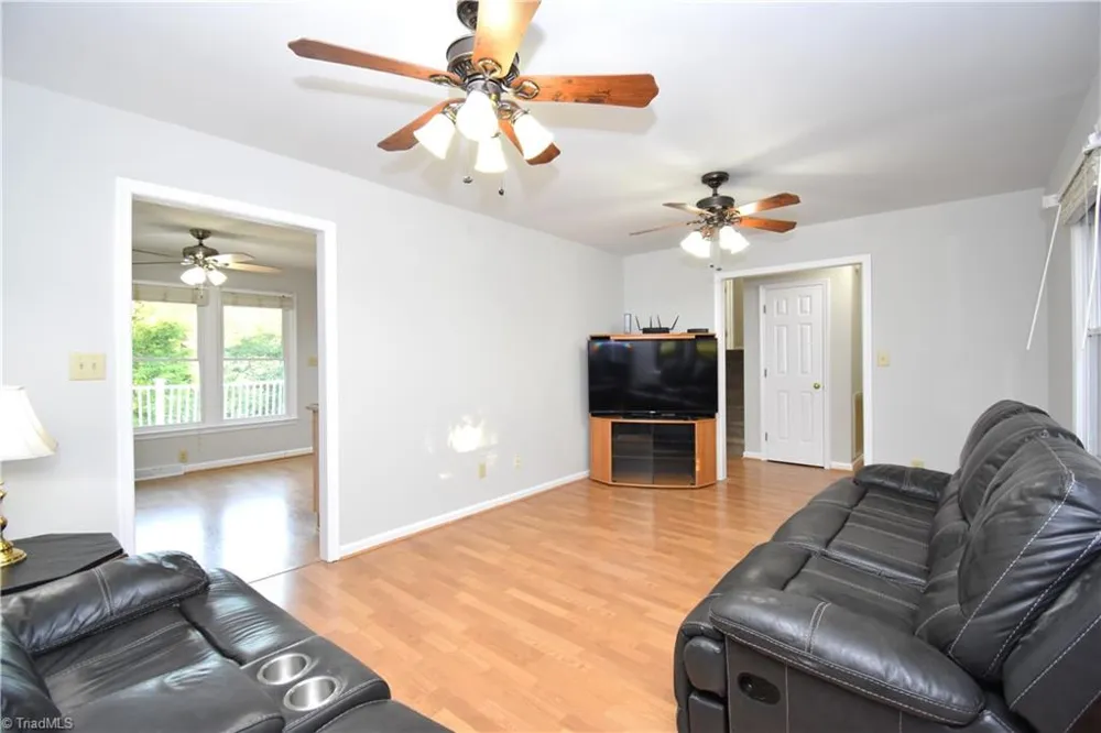 8546 Hudson-James Road Summerfield, NC 27358