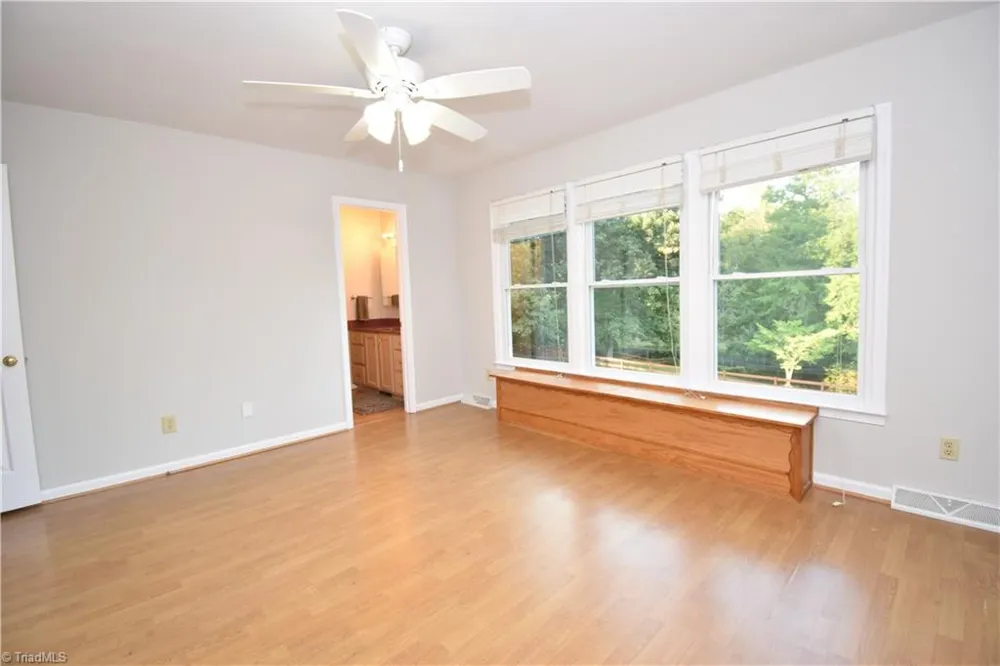 8546 Hudson-James Road Summerfield, NC 27358