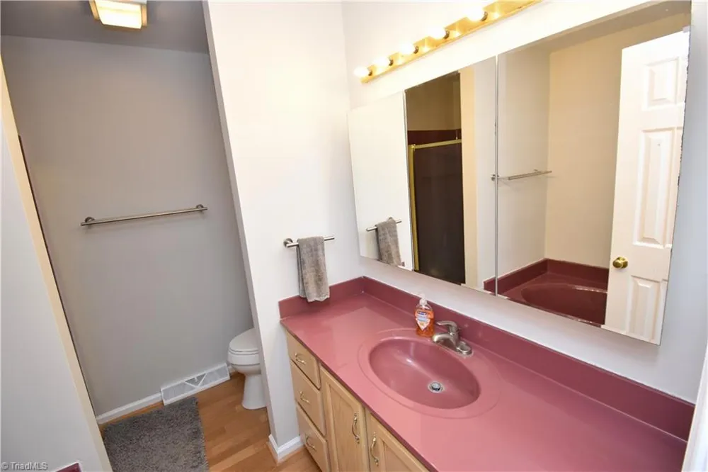 8546 Hudson-James Road Summerfield, NC 27358