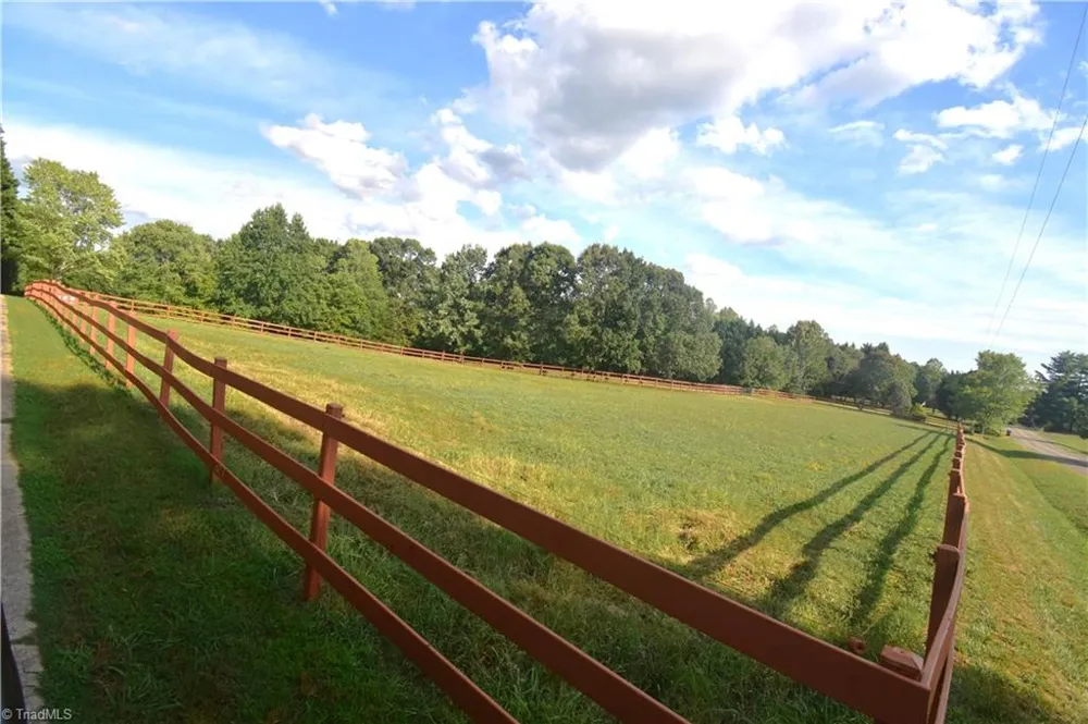 8546 Hudson-James Road Summerfield, NC 27358