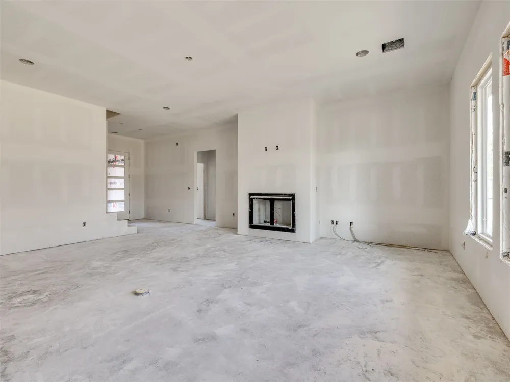 695 W 113th Court S Jenks, OK 74037