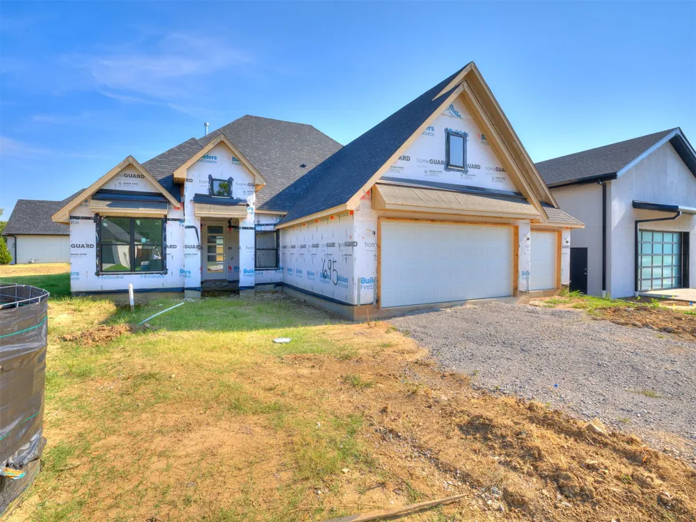 695 W 113th Court S Jenks, OK 74037