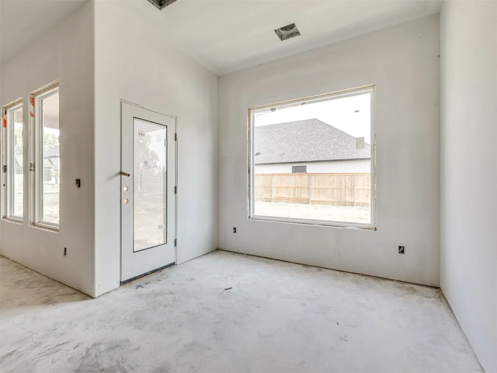 695 W 113th Court S Jenks, OK 74037