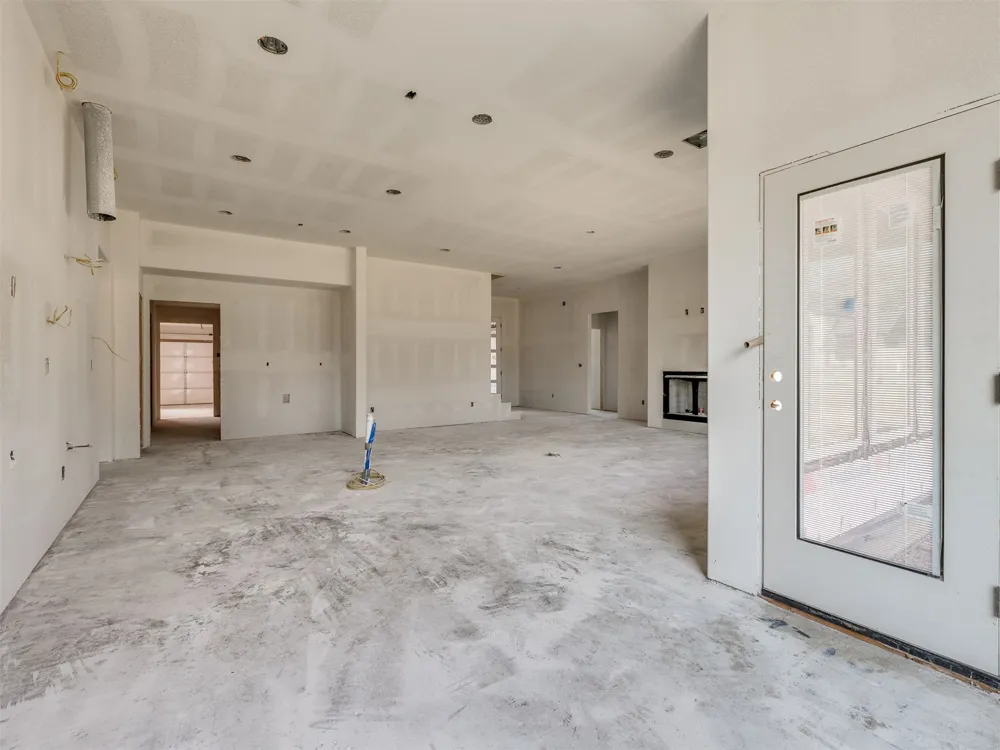 695 W 113th Court S Jenks, OK 74037
