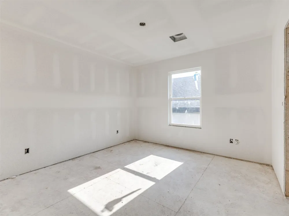 695 W 113th Court S Jenks, OK 74037